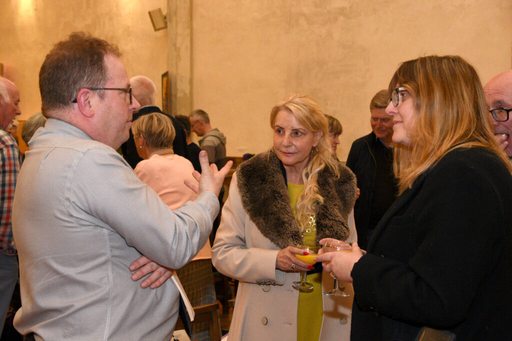 Glyn Oxley with Gloucester Mayor Collette Finnegan, and Patron and Vicar Sarah Todd